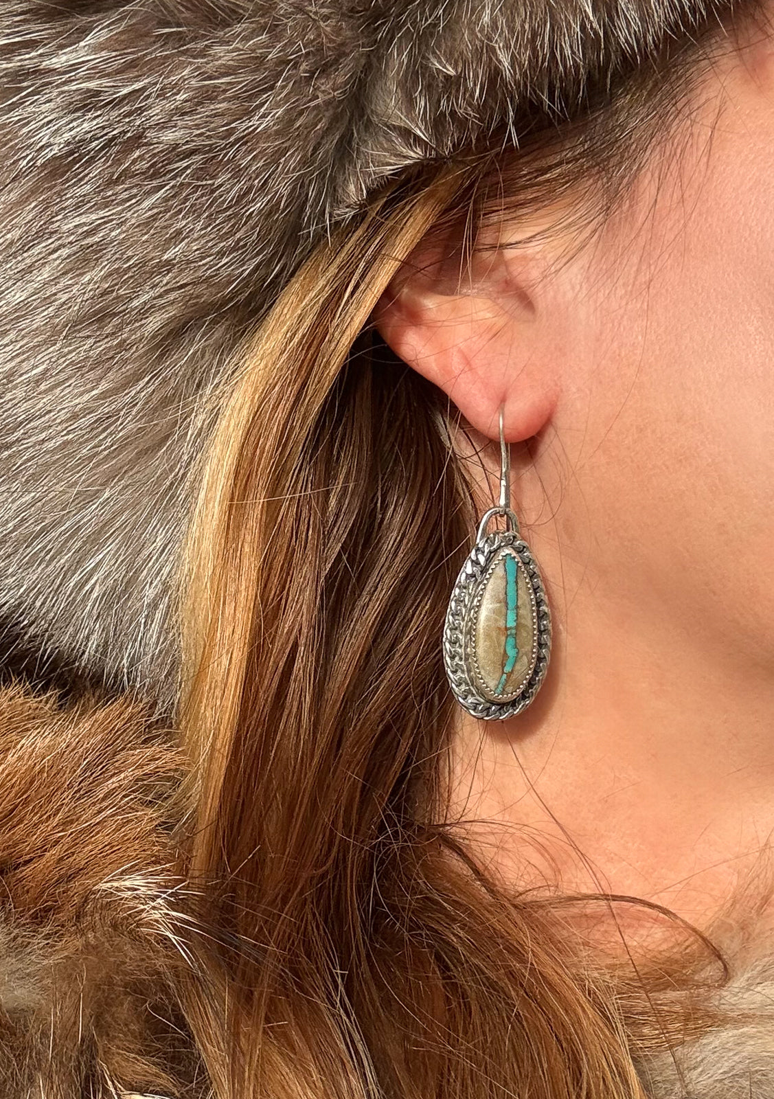 Earrings with Royston Ribbon Turquoise and Chain Halo